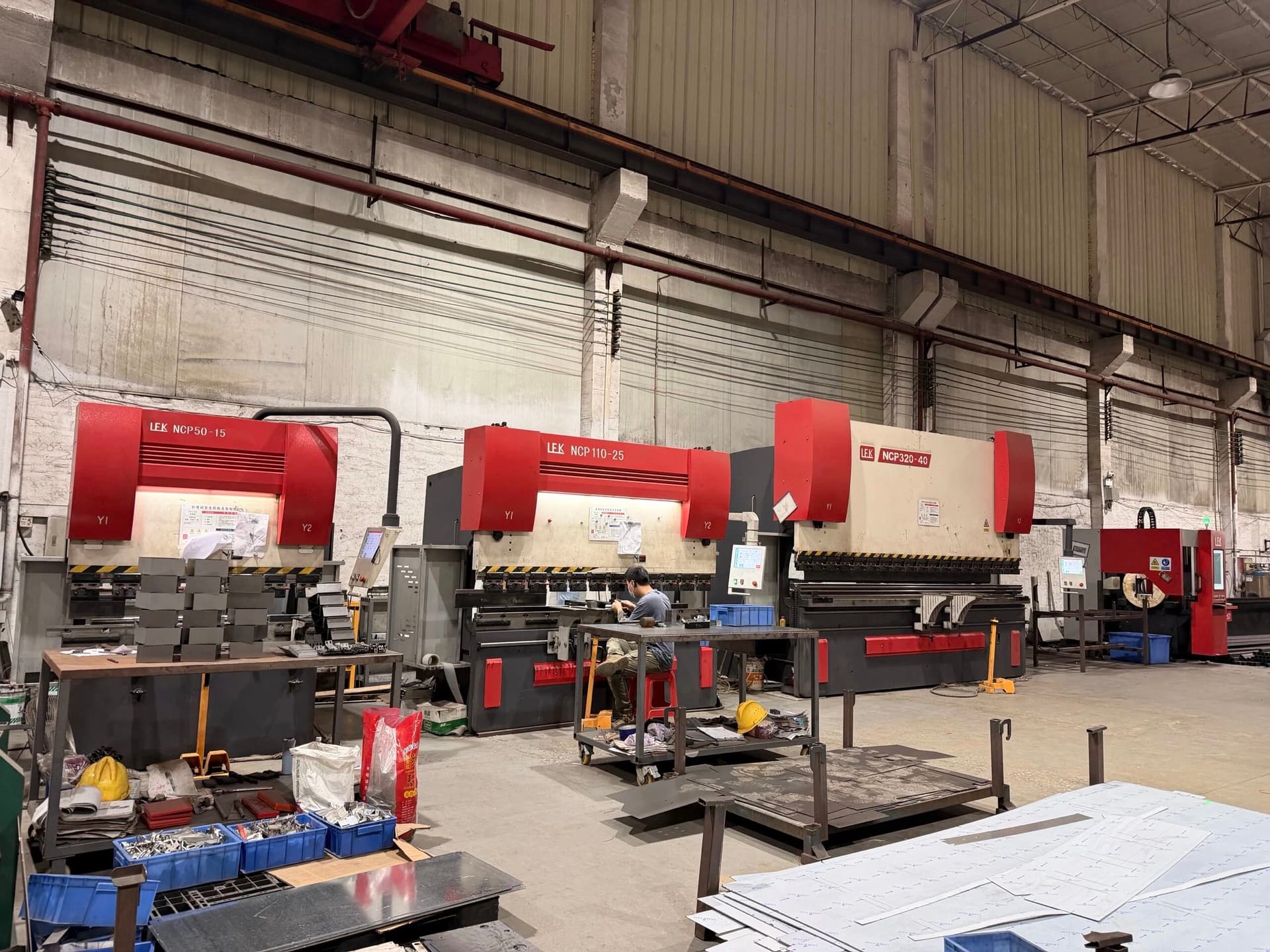 Fun-vend sheet metal manufacturing workshop